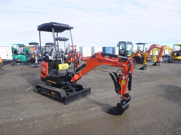 2025-tpm-18bs-hydraulic-excavator-image-2