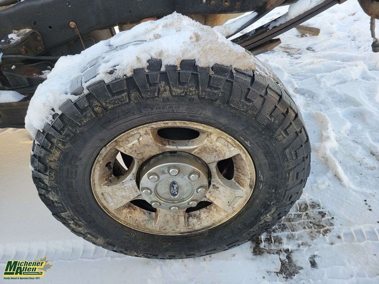 2015-ford-f350-image-9