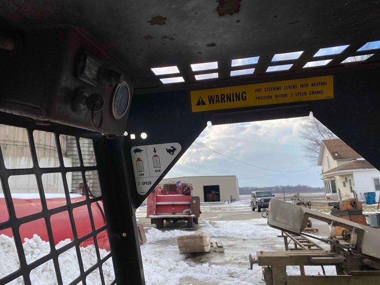 clark-bobcat-610-image-12