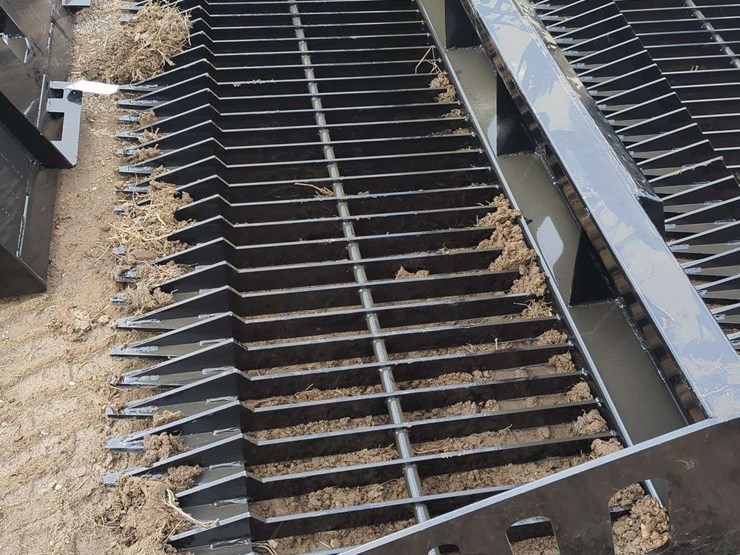 wolverine-skid-steer-sb78-rock-bucket---78"-image-1