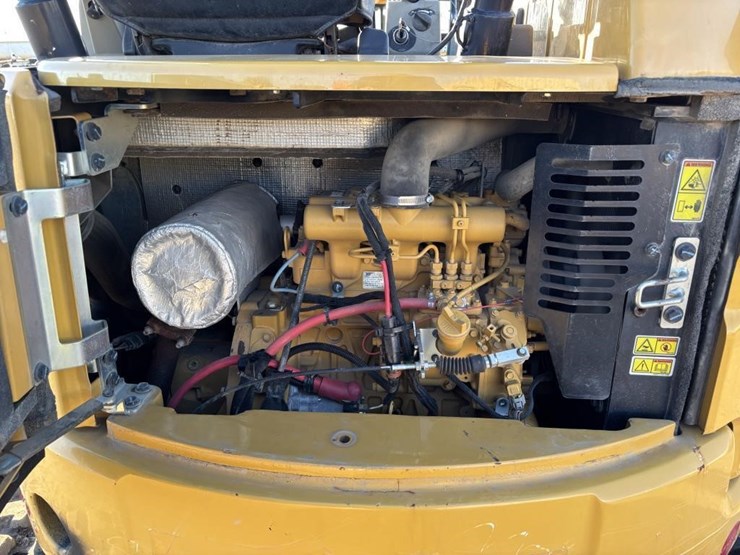 2018-caterpillar-303-image-49