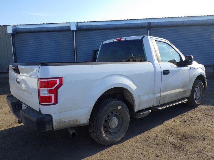 2020-ford-f150-image-3