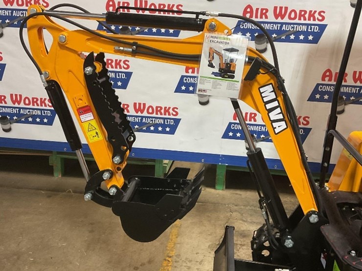 (inv.50006)-new-unused-miva-va15-mini-excavator,-13.5-hp-gas-engine,-pilot-controls,-aux.-hydraulic-image-6