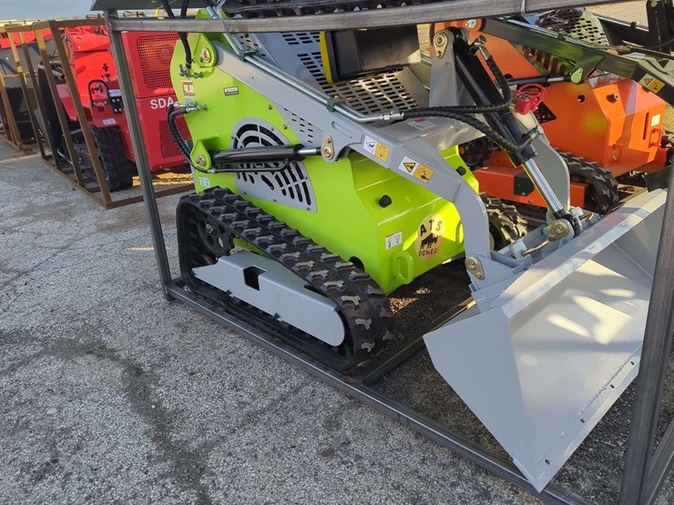 (1)-ats-mini-crawler-23hp-ats-t460-(green)-image-3