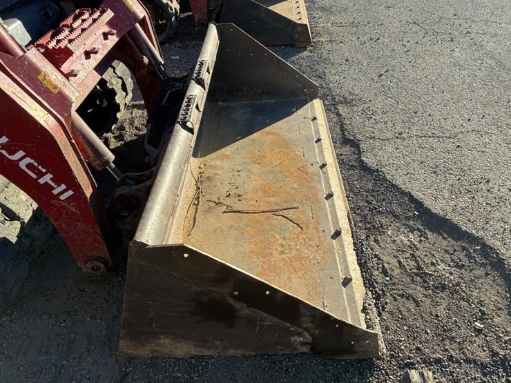 2019-takeuchi-tl10v2-image-6