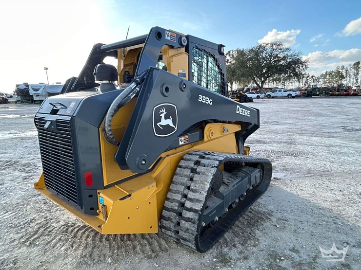 2023-deere-333g-image-3