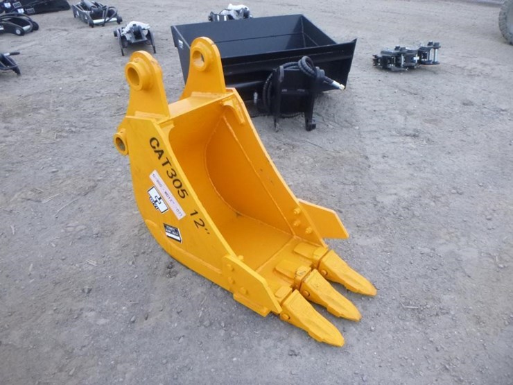 caterpillar-305-image-2