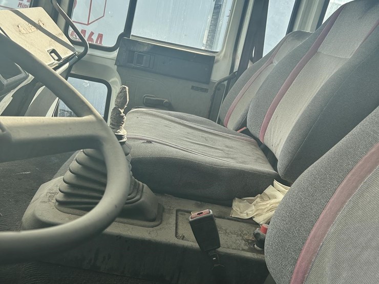 1994-volvo-fe42-image-51