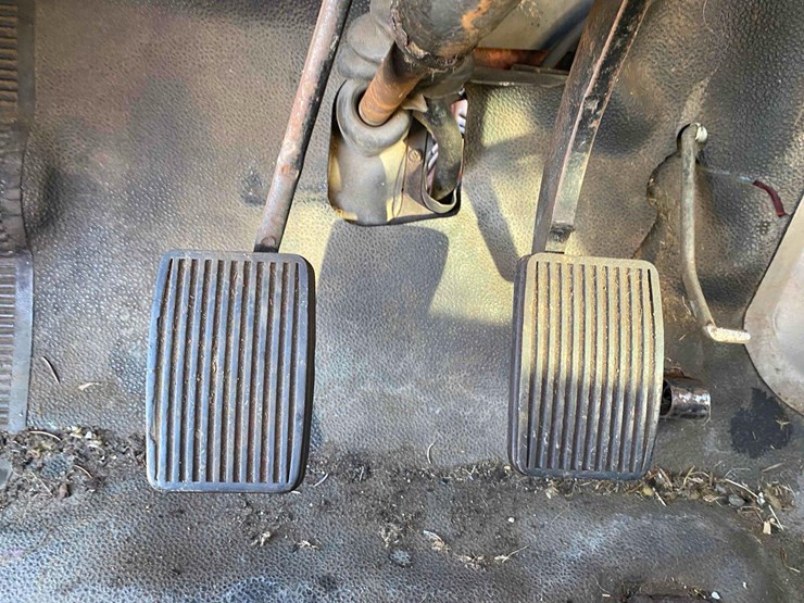 1970-international-2010a-fleetstar-firetruck-image-77