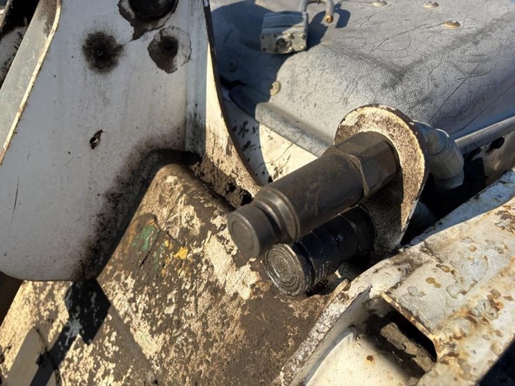 2014-bobcat-mt55-image-12