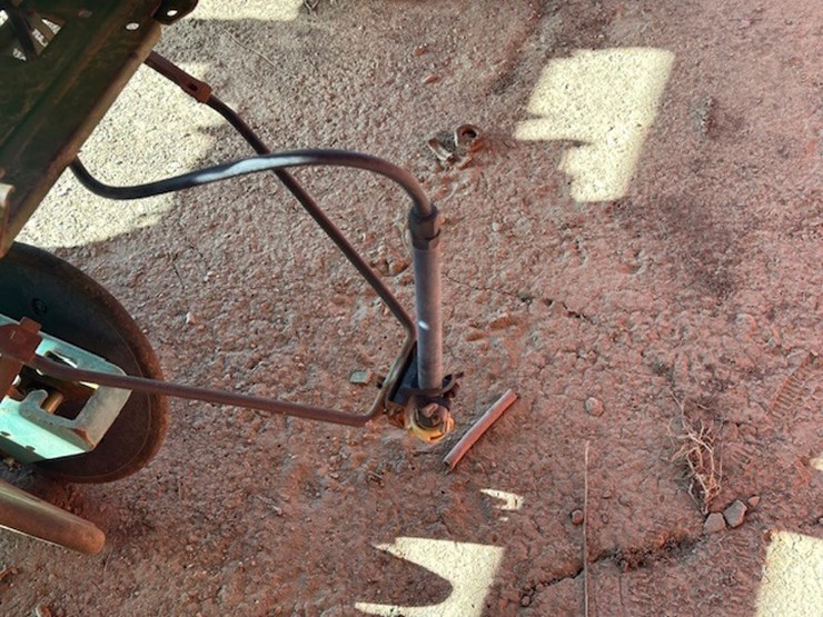 12-john-deere-12-image-14