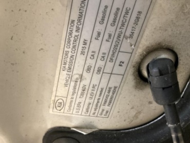 2015-kia-optima-sdn-image-12