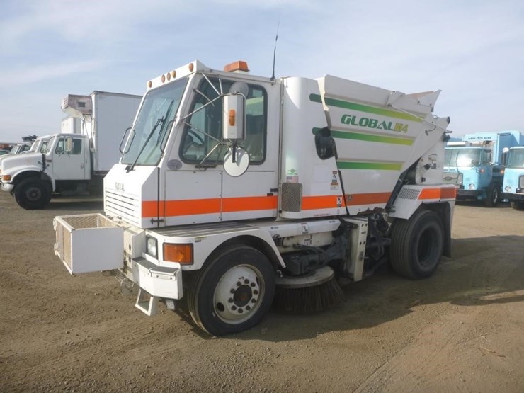 2013-global-m4-sweeper-image-1