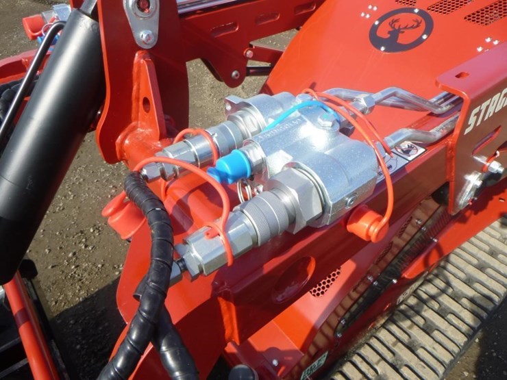 2025-stag-tl425-skid-steer-track-loader-image-13