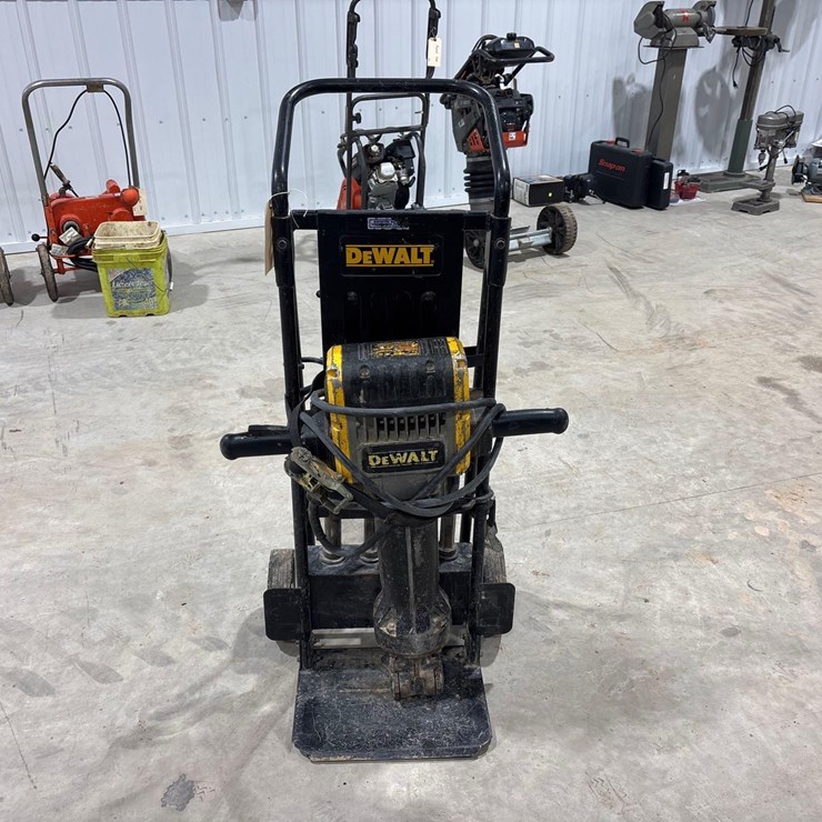 Dewalt D2598U Pavement Breaker