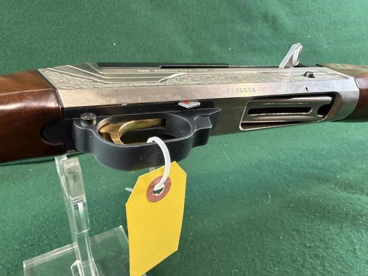 benelli-legacy-12-ga-shotgun-image-6