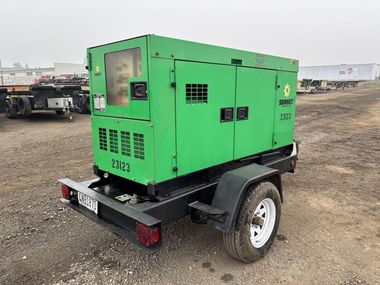 2004-multiquip-dca25ssiu-image-3