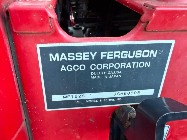 2006-massey-ferguson-1528-image-5