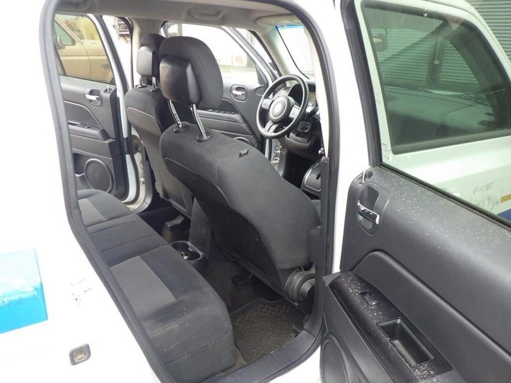 2015-jeep-patriot-image-8