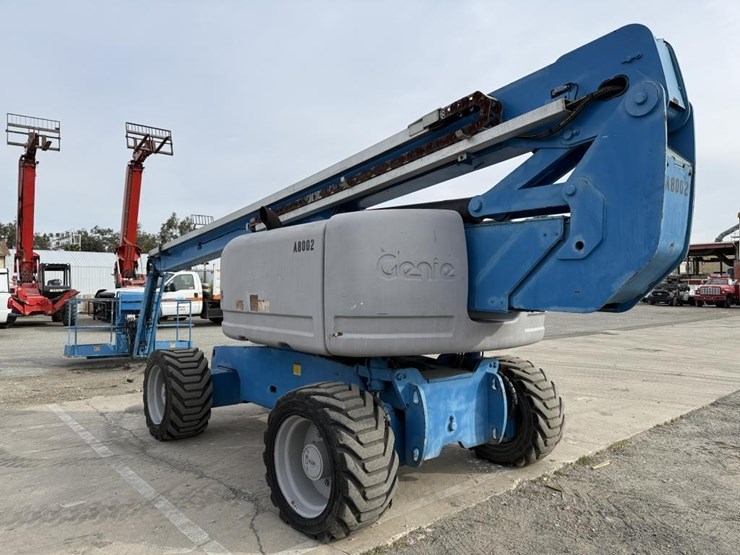genie-s-80j-boom-lift-image-6