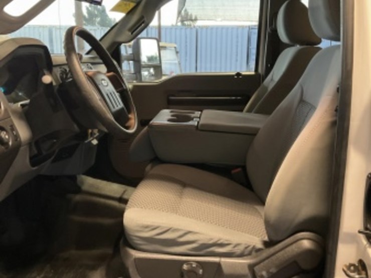 2013-ford-f450-image-23