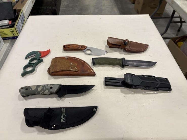 4-hunting-knives-image-1