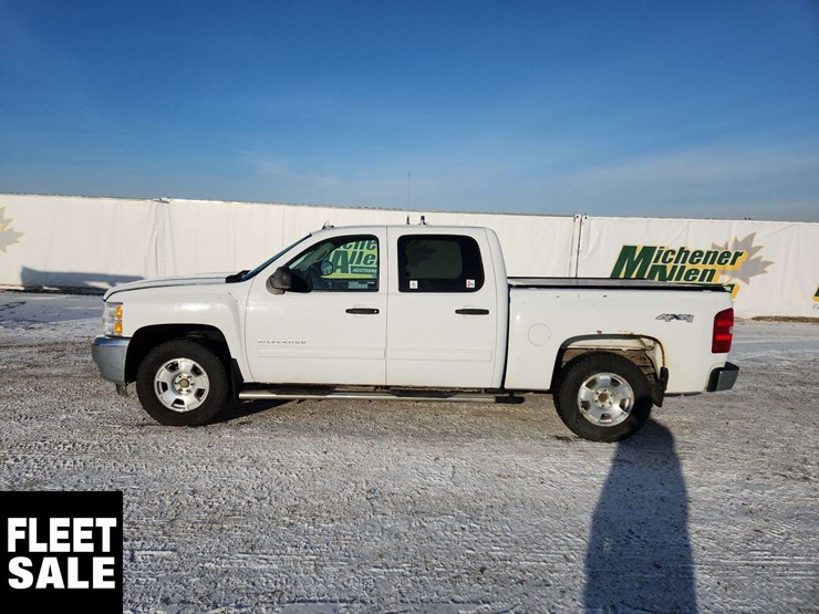 2013-chevrolet-silverado-1500-lt-image-22