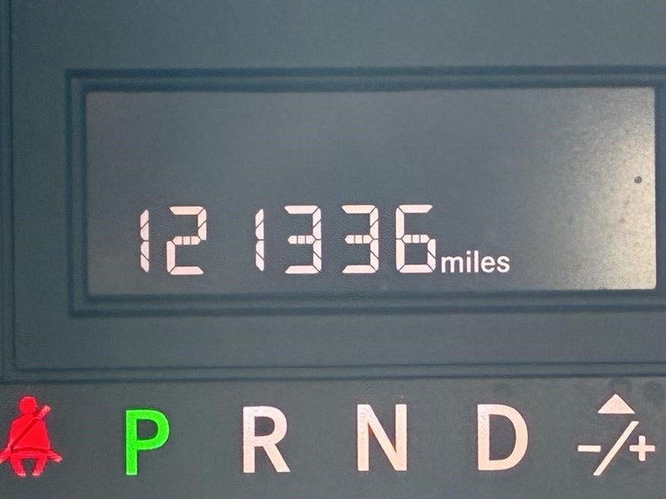 2014-dodge-grand-caravan-image-17