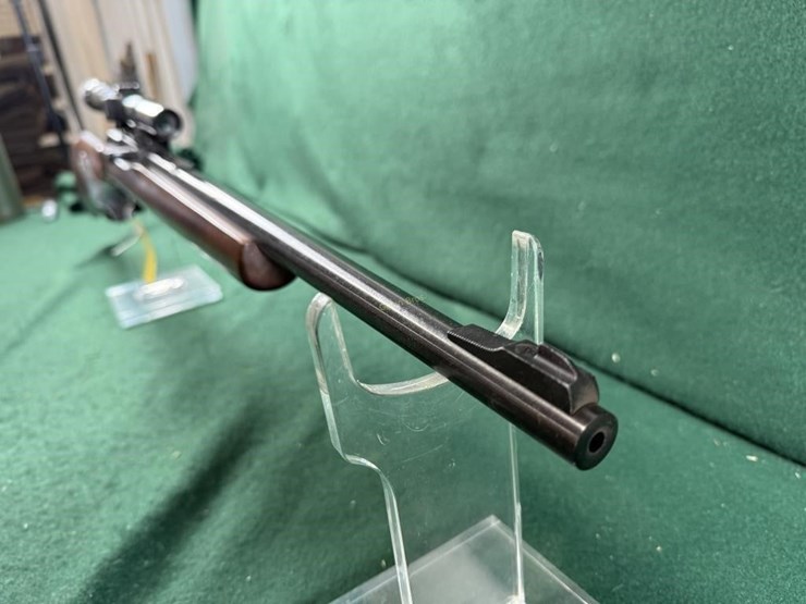 marlin-mdl-70-22-lr-rifle-image-6