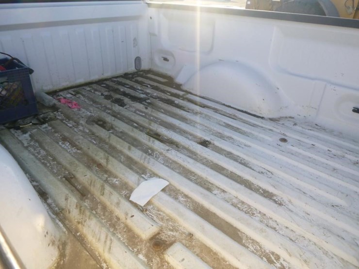 2013-ford-f150-image-17