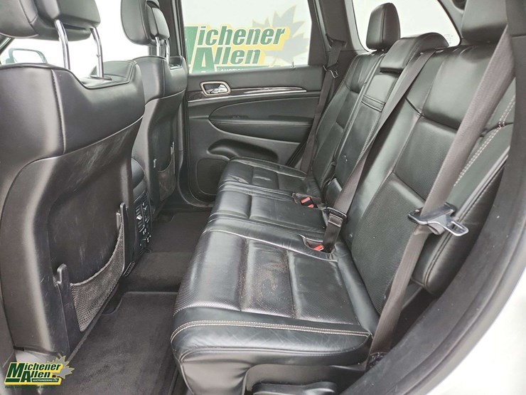 2014-jeep-grand-cherokee-image-25