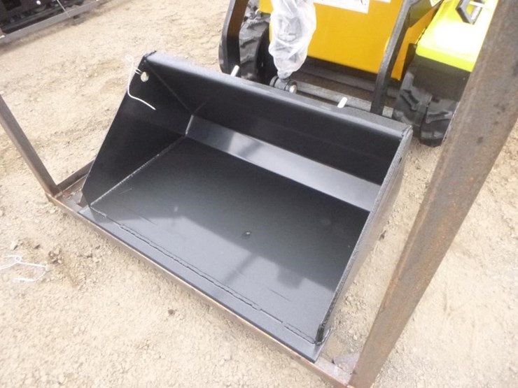 2025-agt-mx-mrt14-skid-steer-track-loader-image-7