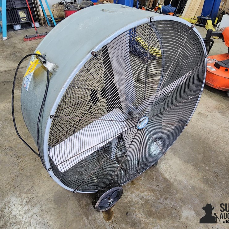 Maxx Air Shop Fan