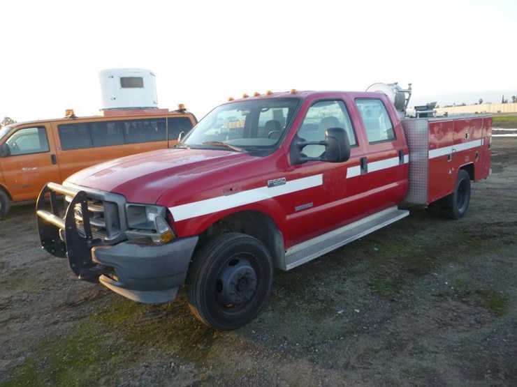 2003-ford-f550-image-1