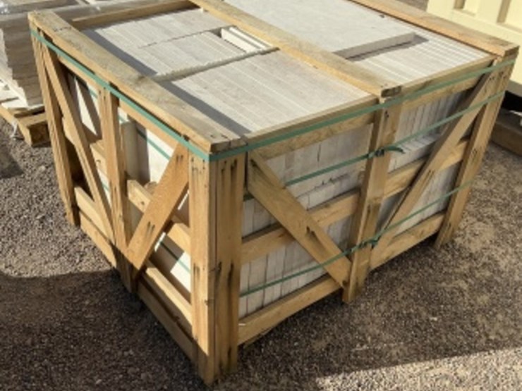 crate-of-travertine-pavers-image-3