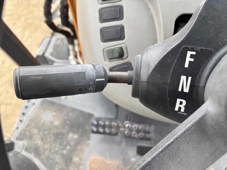 2018-case-580sn-image-39