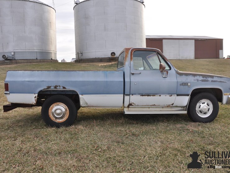 1983-gmc-sierra-2500-image-4