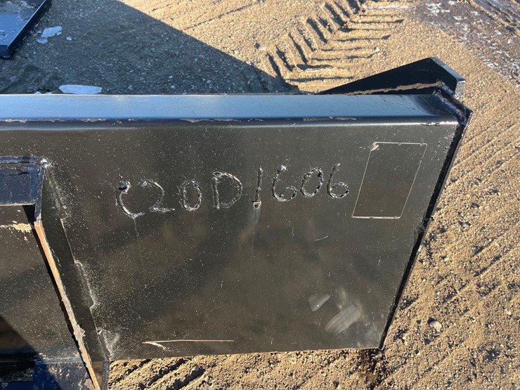 skid-steer-bucket-image-2