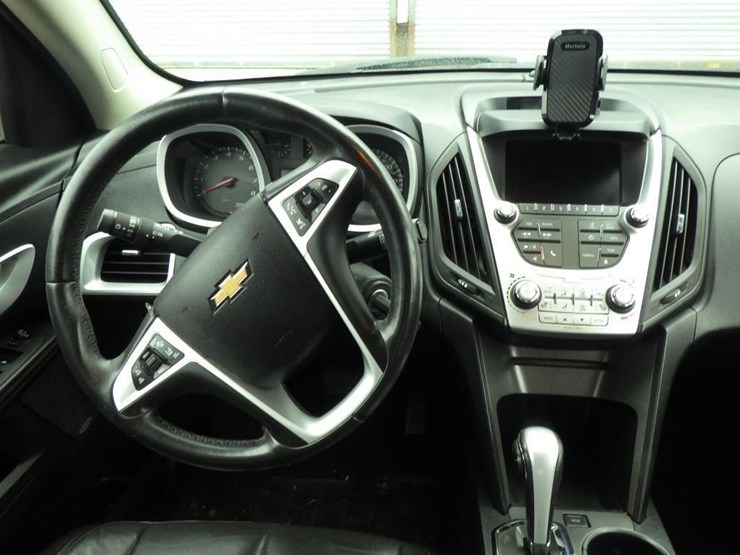 2013-chevrolet-equinox-image-9