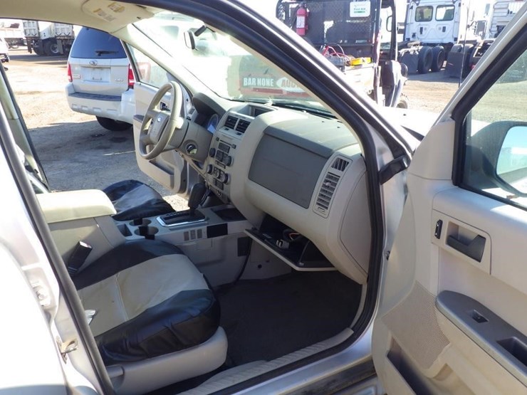 2008-ford-escape-image-6