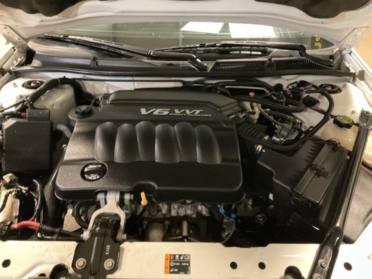 2015-chevrolet-impala-ls-sdn-image-9