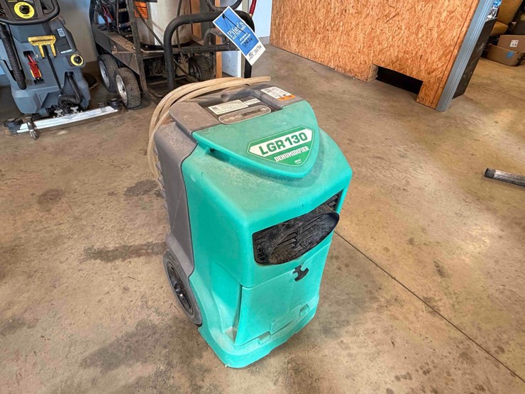 lgr-130-dehumidifier-image-2