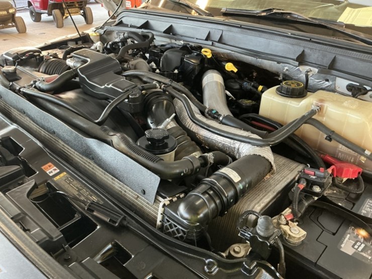 2016-ford-f350-image-13