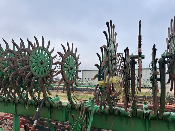 john-deere-400-image-15