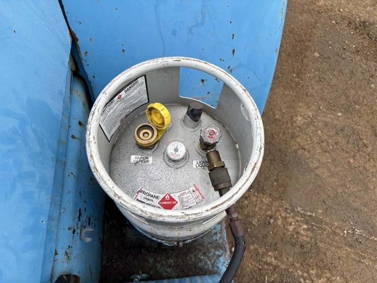 hyster-h300a-forklift-image-36