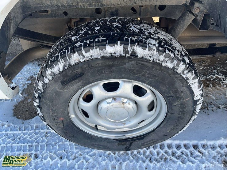 2018-ford-f150-image-12