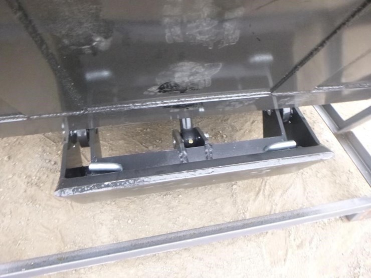 2025-agt-sda140w-skid-steer-loader-image-10