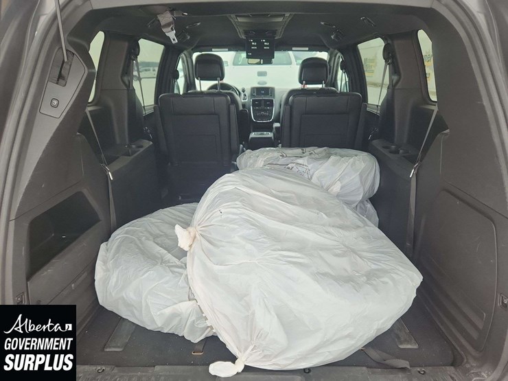 2020-dodge-grand-caravan-sxt-image-18