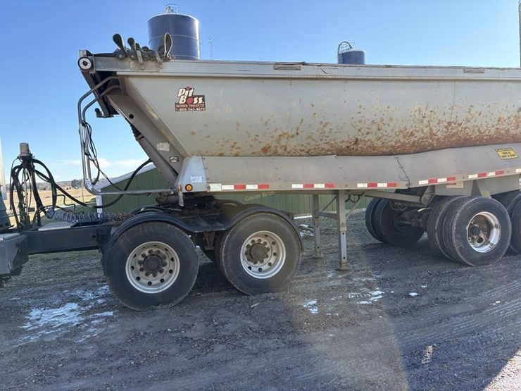 2002-l-&-m-pit-boss-rock-tub-trailer-image-2