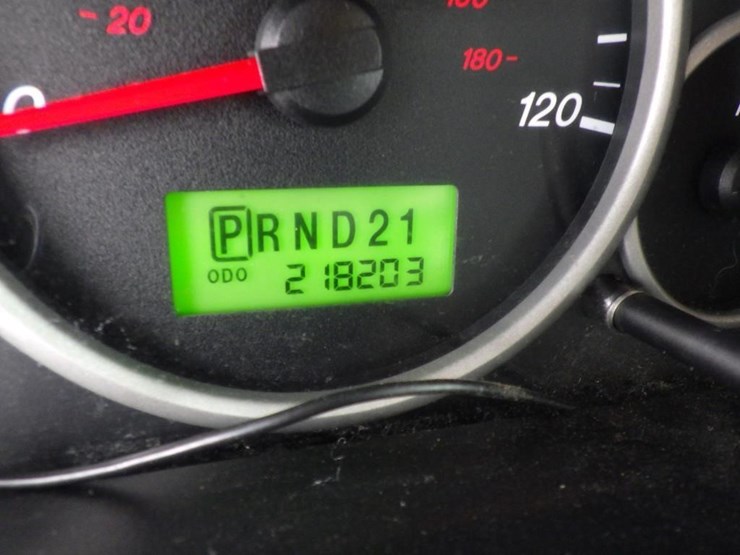 2005-mazda-tribute-image-13